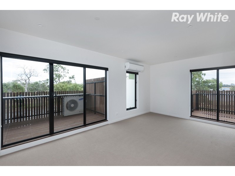 307/30 Oleander Drive, Mill Park VIC 3082