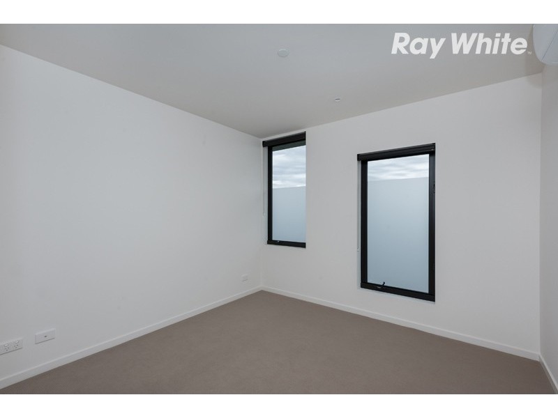 307/30 Oleander Drive, Mill Park VIC 3082