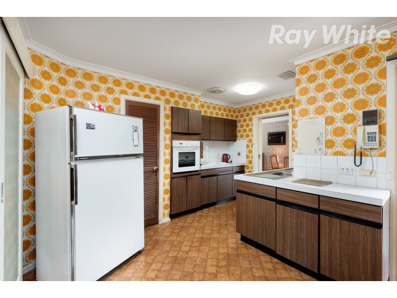 16 Oxford Drive, Bundoora VIC 3083