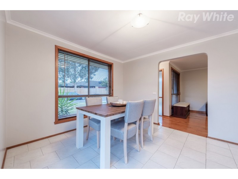1A Gaze Court, Mill Park VIC 3082