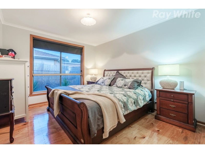 1A Gaze Court, Mill Park VIC 3082