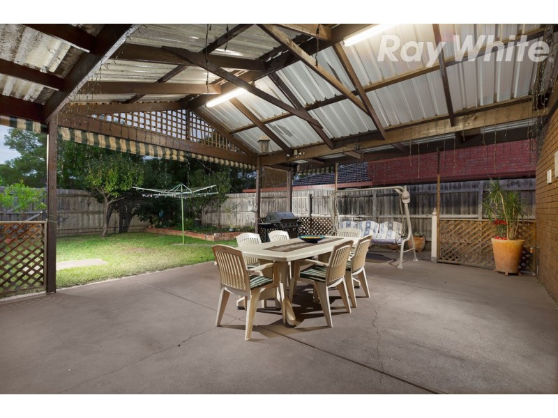 13 Larter Court, Bundoora VIC 3083