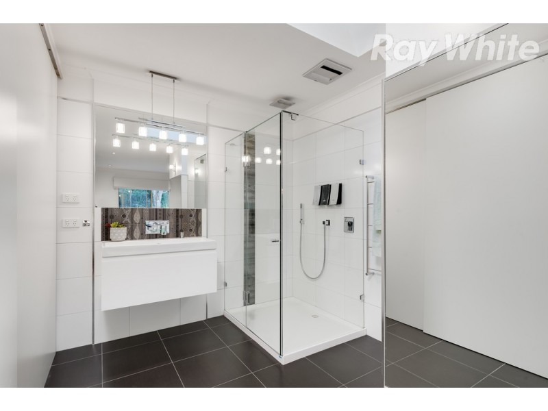 12 Amethyst Walk, Bundoora VIC 3083