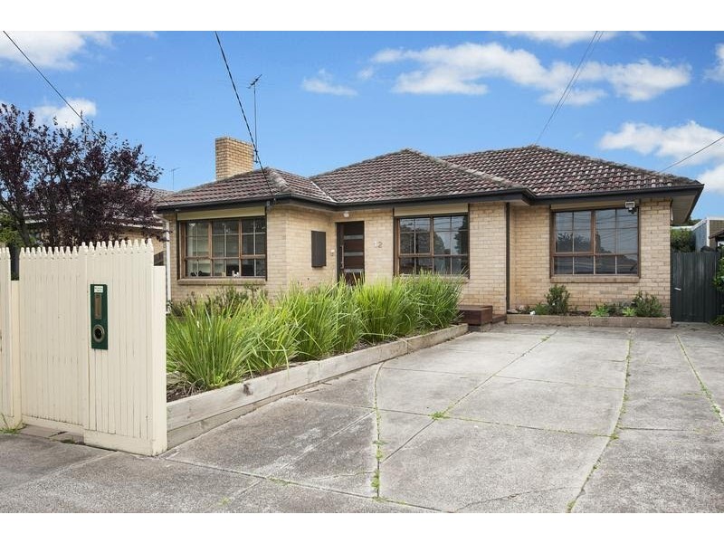 12 Club Avenue, Kingsbury VIC 3083
