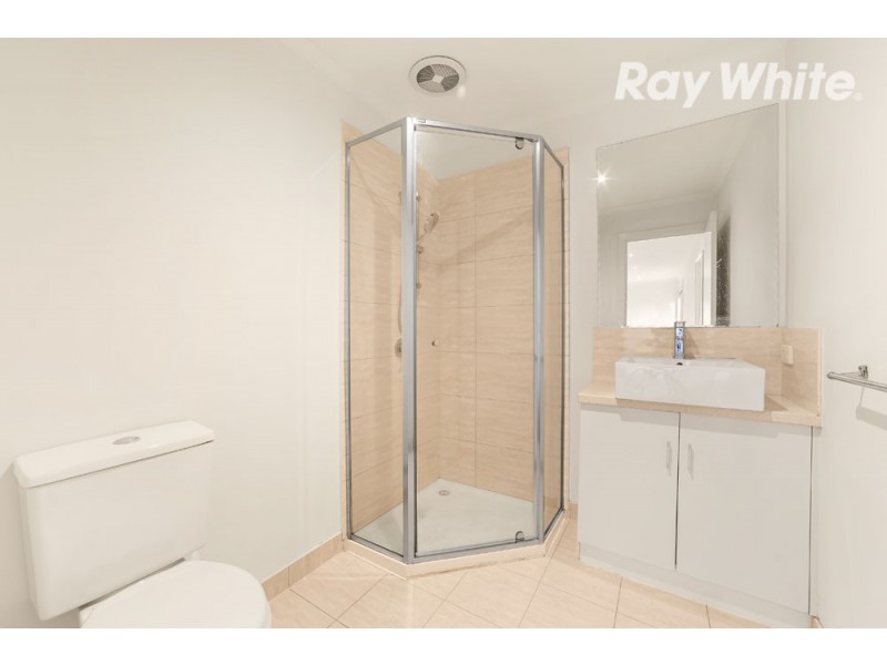 3/2-4 Highland Street, Kingsbury VIC 3083