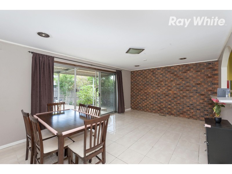 17 Greenwood Drive, Bundoora VIC 3083
