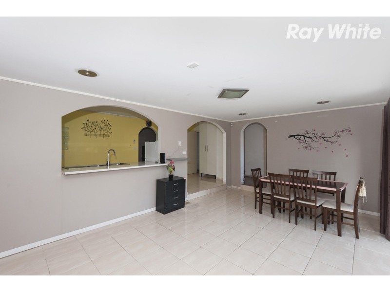 17 Greenwood Drive, Bundoora VIC 3083