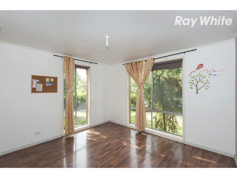 17 Greenwood Drive, Bundoora VIC 3083