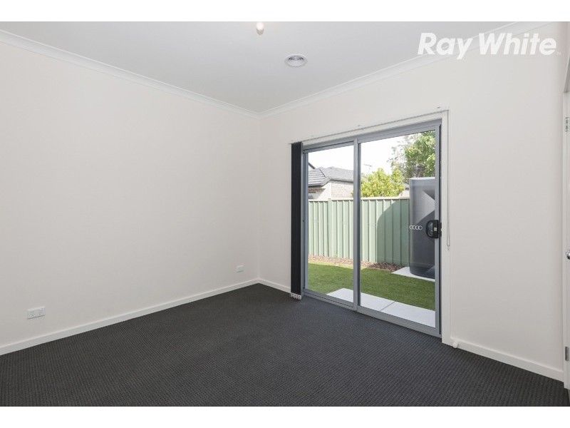 3/3 Curtain Street, Kingsbury VIC 3083