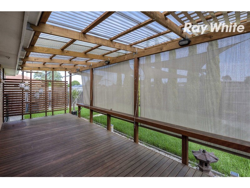 17 Niblick Street, Kingsbury VIC 3083