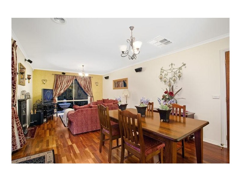 16 Samuel Court, Bundoora VIC 3083