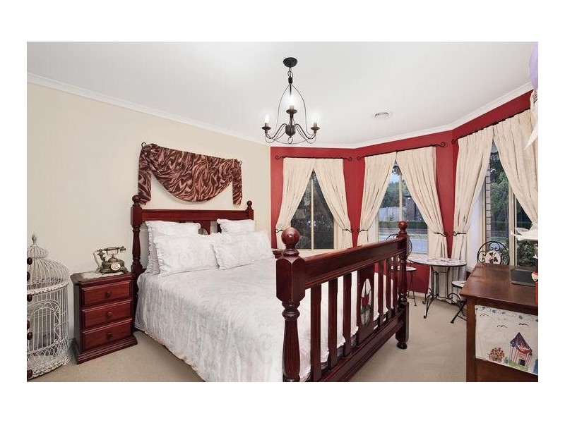 16 Samuel Court, Bundoora VIC 3083