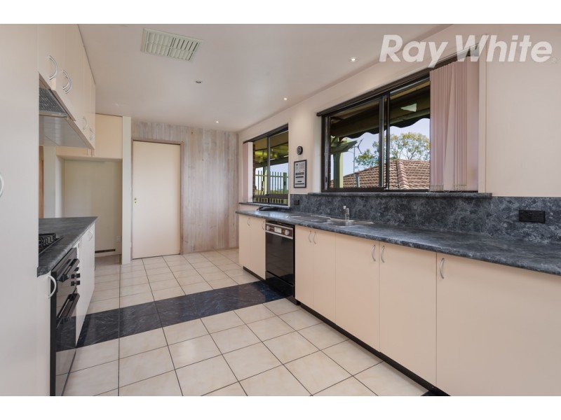 25 Neilsen Crescent, Bundoora VIC 3083