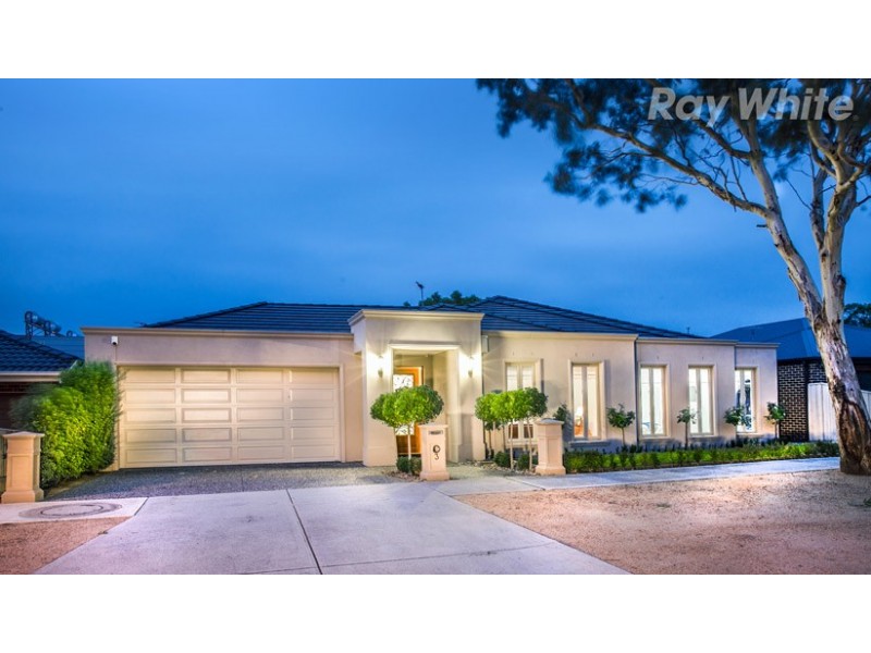 3 Triandra Drive, South Morang VIC 3752