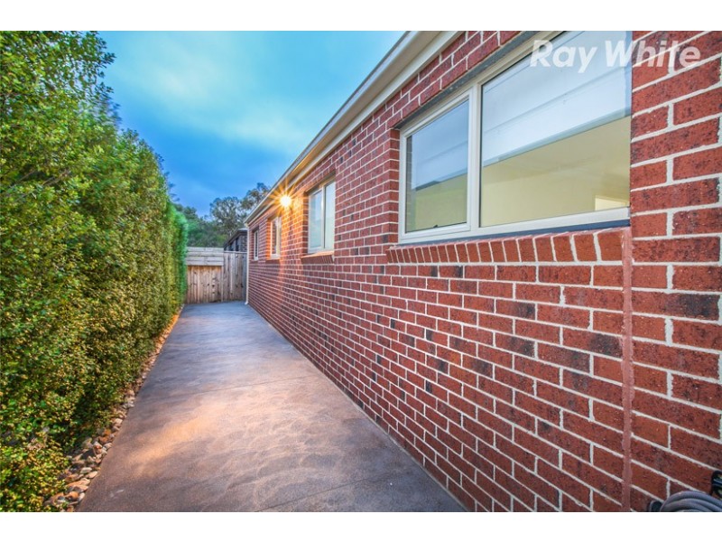 3 Triandra Drive, South Morang VIC 3752