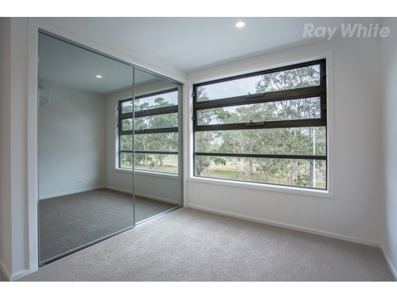 24B Main Drive, Bundoora VIC 3083