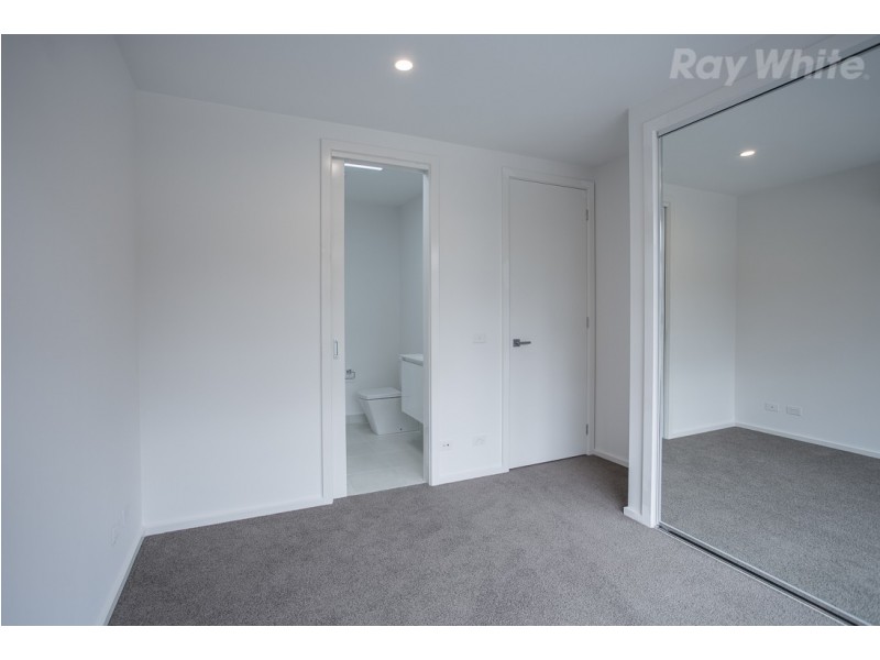 24B Main Drive, Bundoora VIC 3083