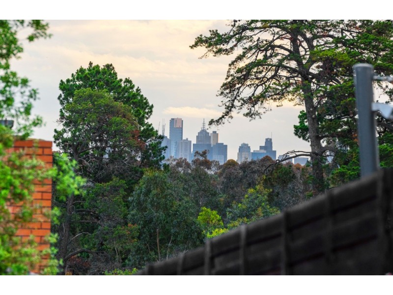 15 Athol Avenue, Bundoora VIC 3083