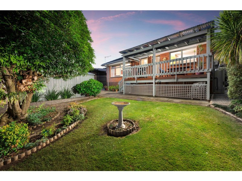 15 Athol Avenue, Bundoora VIC 3083