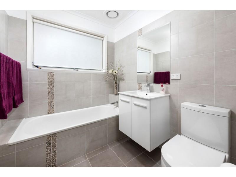 15 Athol Avenue, Bundoora VIC 3083