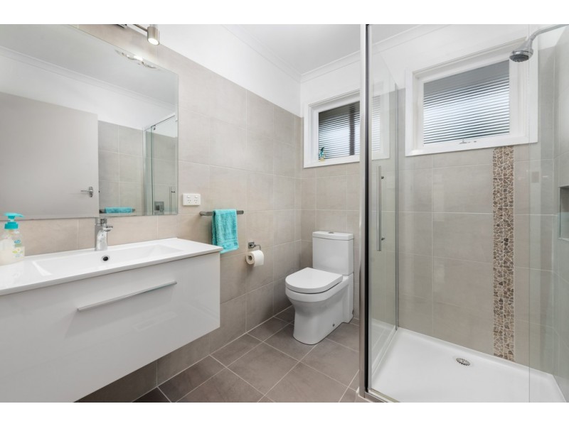 15 Athol Avenue, Bundoora VIC 3083