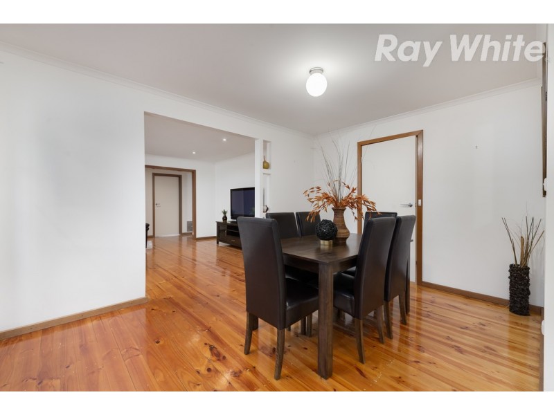 52 Centenary Drive, Mill Park VIC 3082