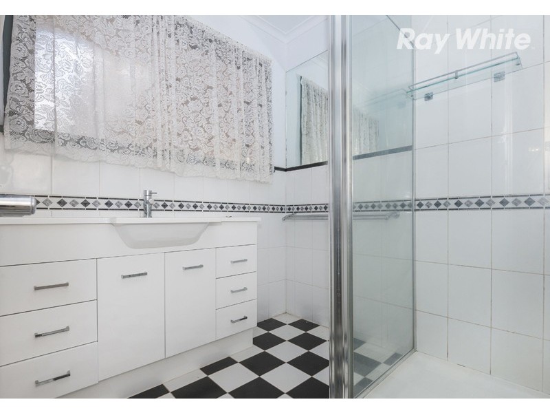 16 Lea Crescent, Bundoora VIC 3083