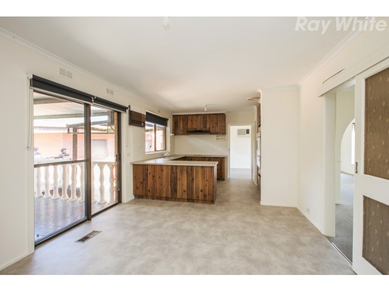 4 Tasman Drive, Bundoora VIC 3083