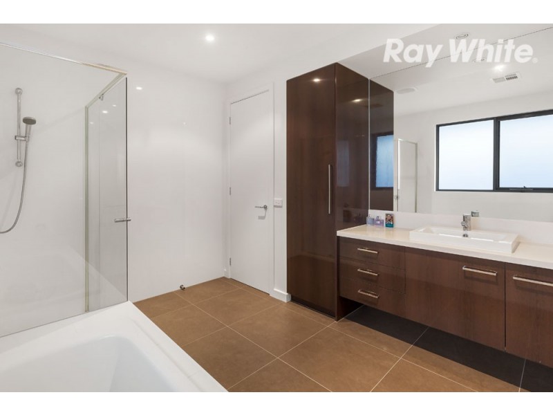 2 Gresswell Road, Macleod VIC 3085