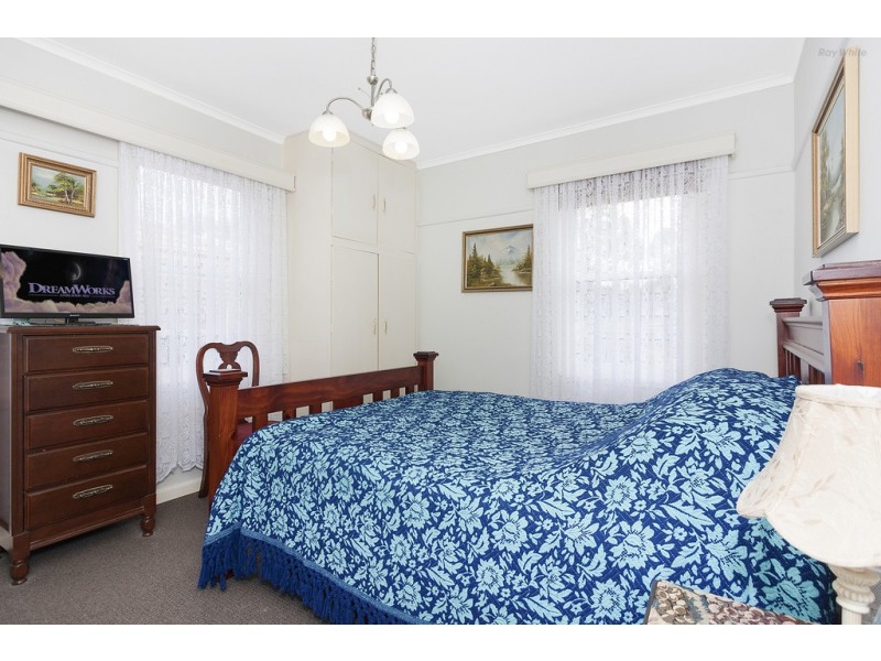 5 Mulberry Parade, Heidelberg West VIC 3081