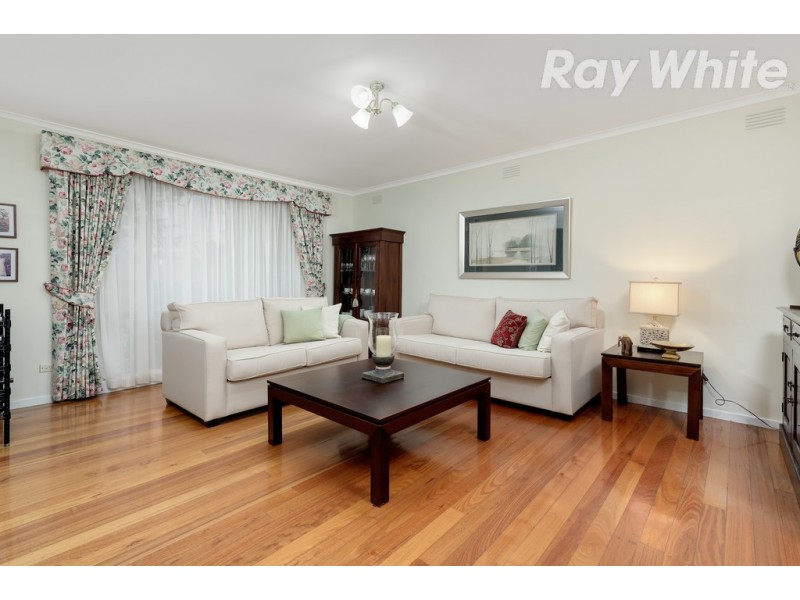 2 Lennox Crescent, Bundoora VIC 3083