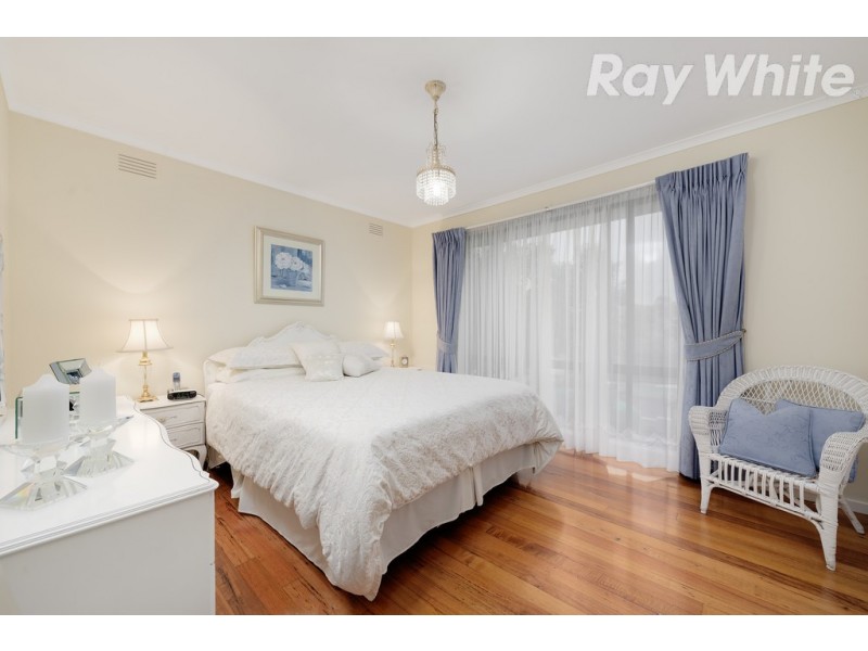 2 Lennox Crescent, Bundoora VIC 3083