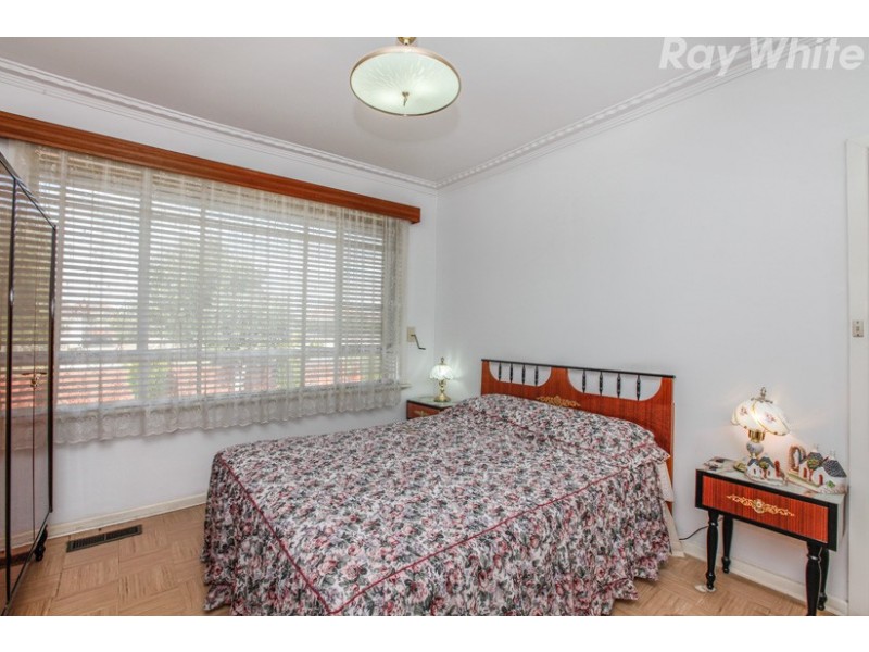 52 The Boulevard, Thomastown VIC 3074