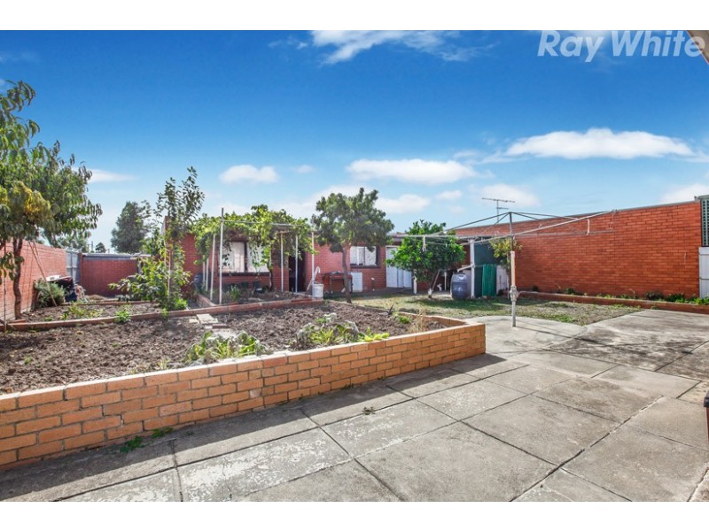 52 The Boulevard, Thomastown VIC 3074