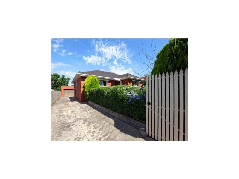 6 Kardinia Street, Watsonia VIC 3087