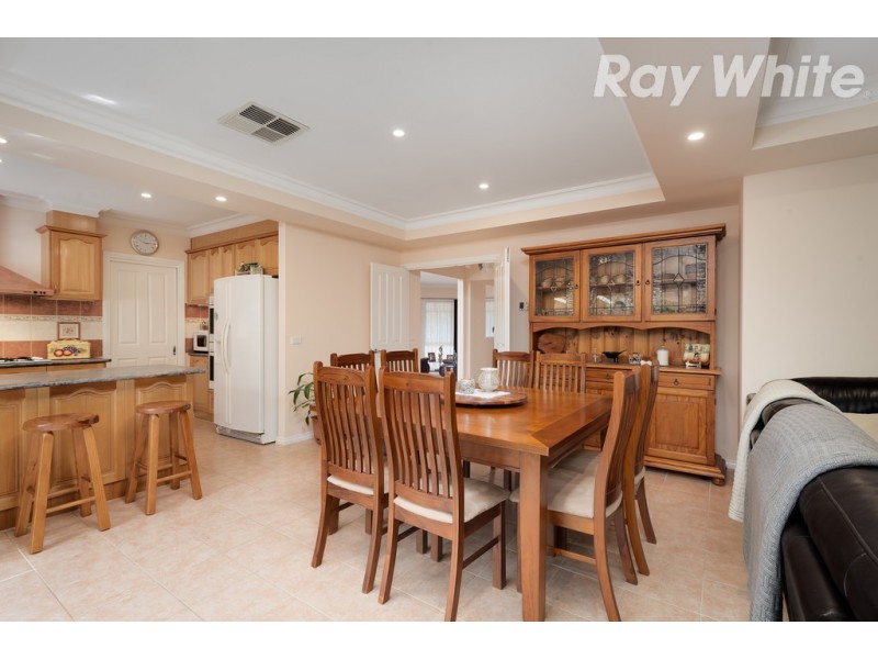 23 Lazar Grove, South Morang VIC 3752