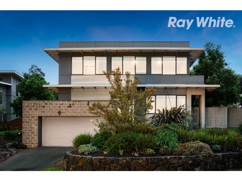 25 Sugarloaf Drive, Macleod VIC 3085