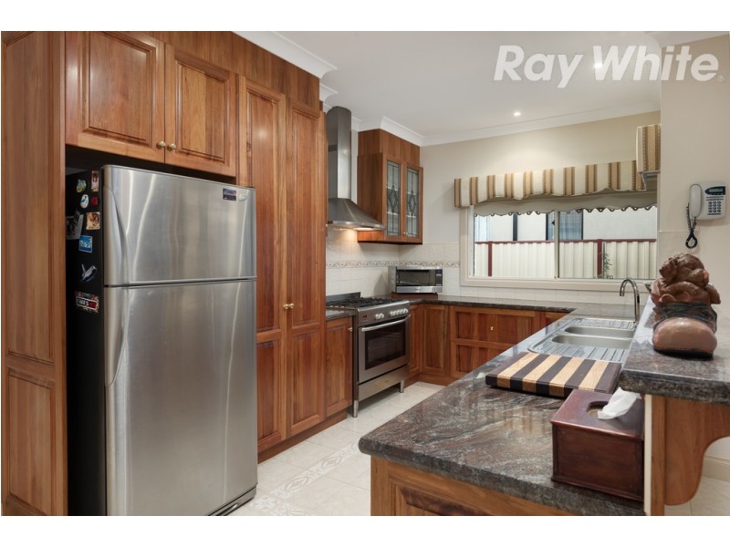 17 Orchid Avenue, Reservoir VIC 3073