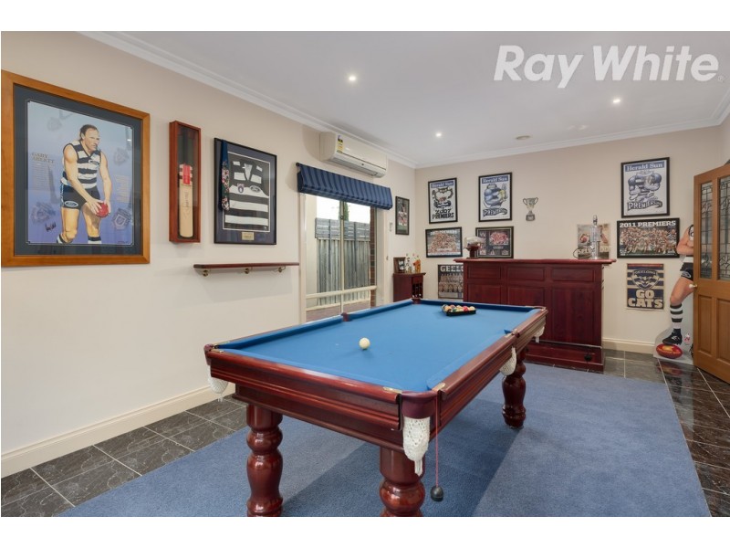 17 Orchid Avenue, Reservoir VIC 3073