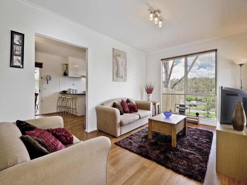 1/1110 Main Road, Eltham VIC 3095