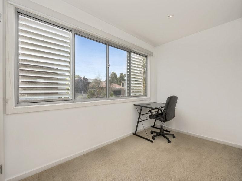 18 Waxflower Crescent, Bundoora VIC 3083
