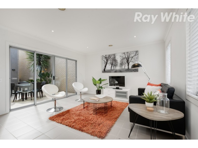 1 Hampden Green, South Morang VIC 3752
