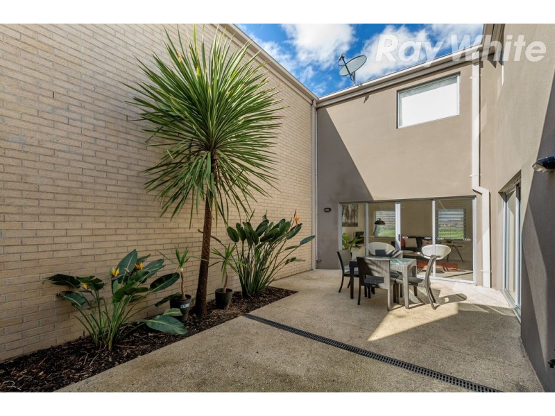 1 Hampden Green, South Morang VIC 3752