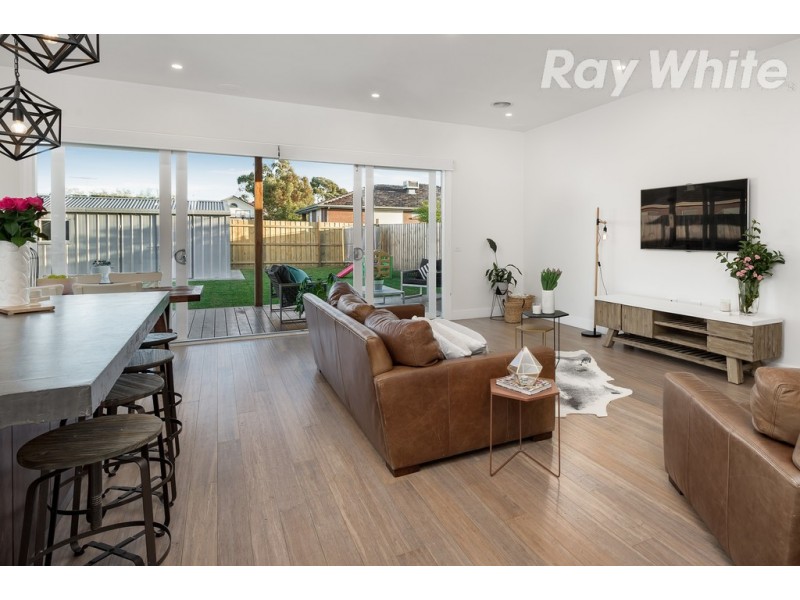 39 Leamington Street, Reservoir VIC 3073
