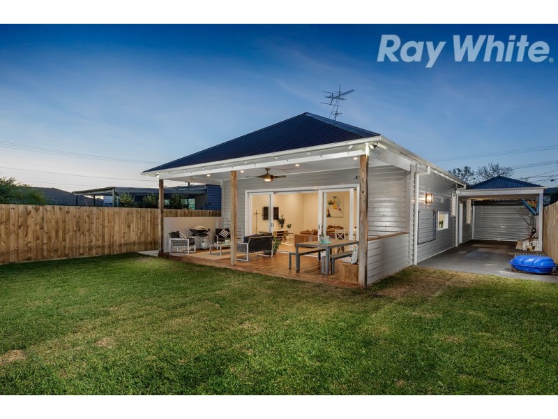 39 Leamington Street, Reservoir VIC 3073