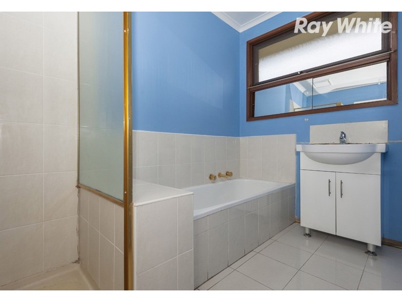 22 Chaucer Crescent, Bundoora VIC 3083