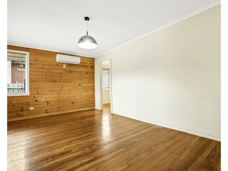 21 Neilsen Crescent, Bundoora VIC 3083