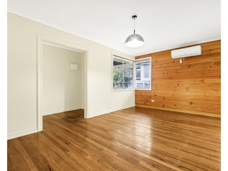 21 Neilsen Crescent, Bundoora VIC 3083