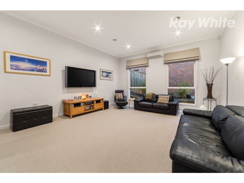 8 Cade Grove, Macleod VIC 3085