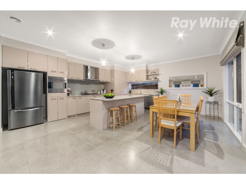 8 Cade Grove, Macleod VIC 3085